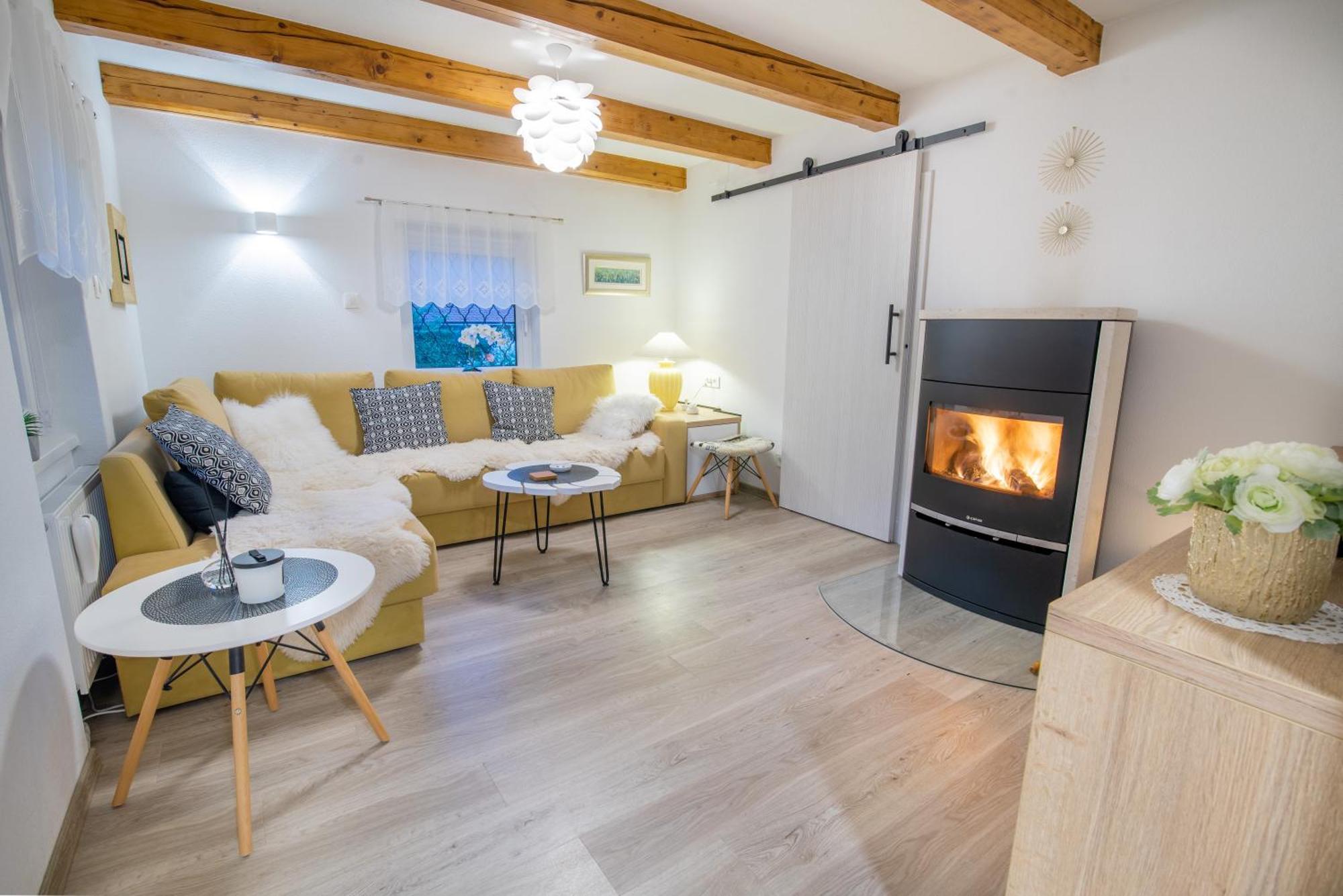 River House Hrib Preddvor Eksteriør billede